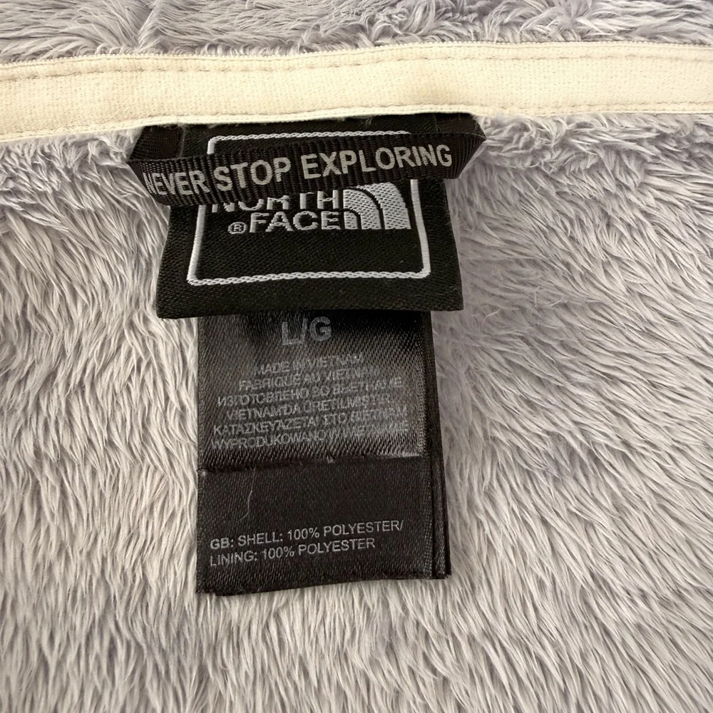 The North Face Osito Fleece Jacket, size large, grey - Picture 3 of 3